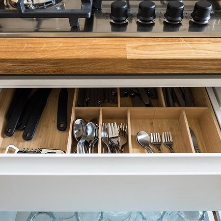 Riesiges Apartment Nahe Kudamm Sehr Schoner Altbau 123M2 Gross 12 Gaste Berlino Esterno foto
