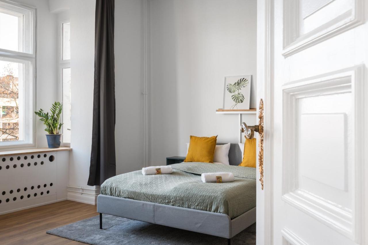 Riesiges Apartment Nahe Kudamm Sehr Schoner Altbau 123M2 Gross 12 Gaste Berlino Esterno foto