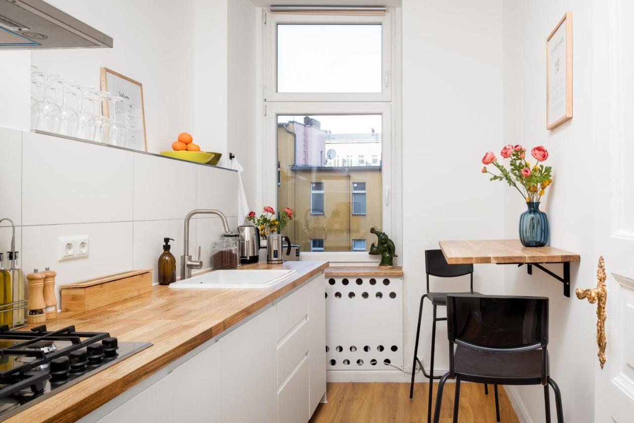 Riesiges Apartment Nahe Kudamm Sehr Schoner Altbau 123M2 Gross 12 Gaste Berlino Esterno foto